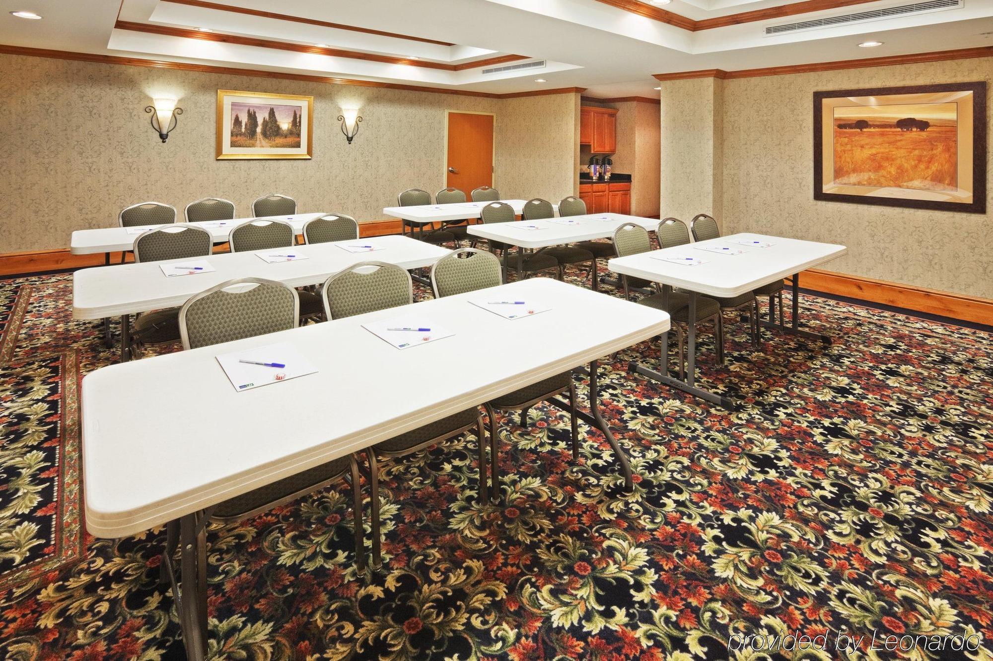 Holiday Inn Express Hotel & Suites Lawton-Fort Sill By Ihg Udogodnienia zdjęcie