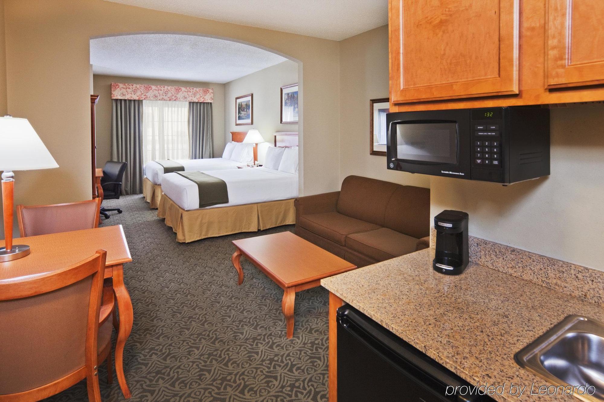 Holiday Inn Express Hotel & Suites Lawton-Fort Sill By Ihg Pokój zdjęcie